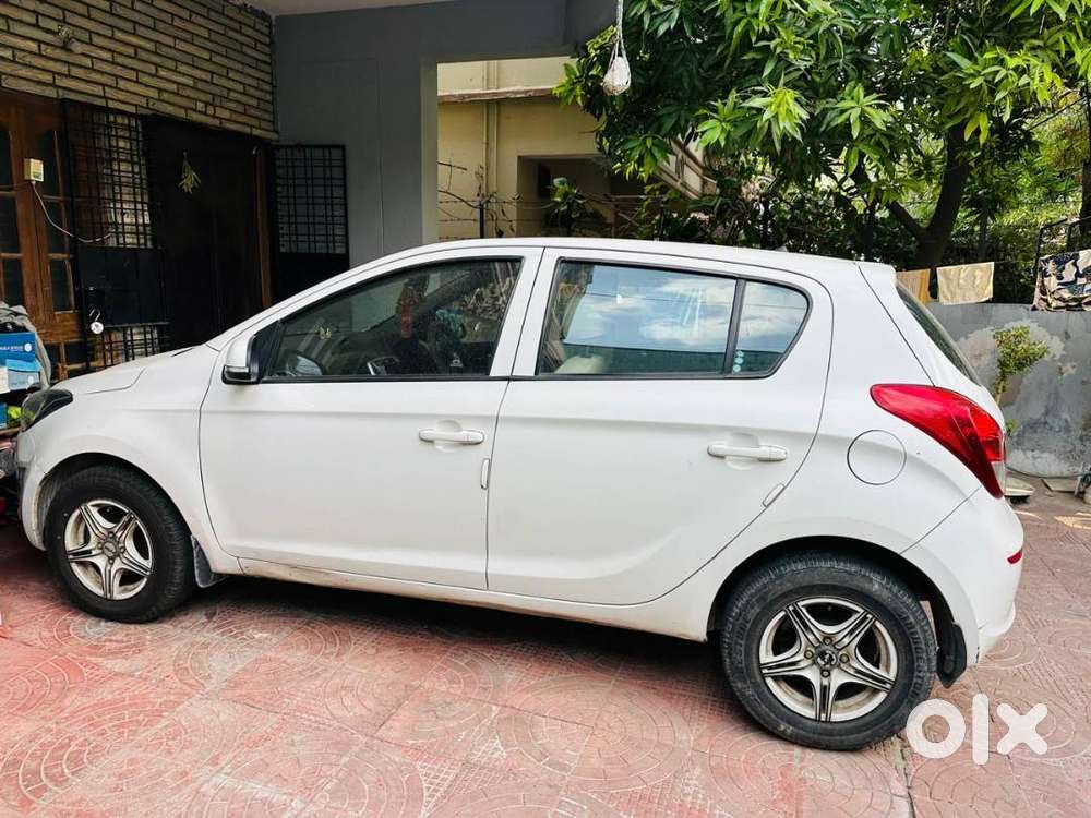 Hyundai I20 2013 Diesel Well Maintained And Excellent Condition
