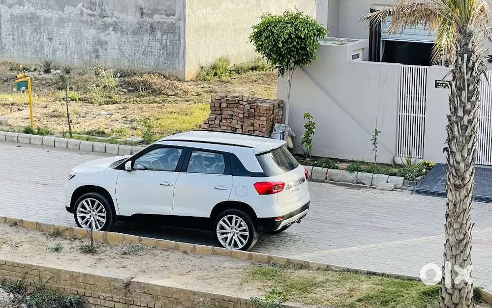 Maruti Suzuki Brezza 2021 Petrol 24800 Km Driven