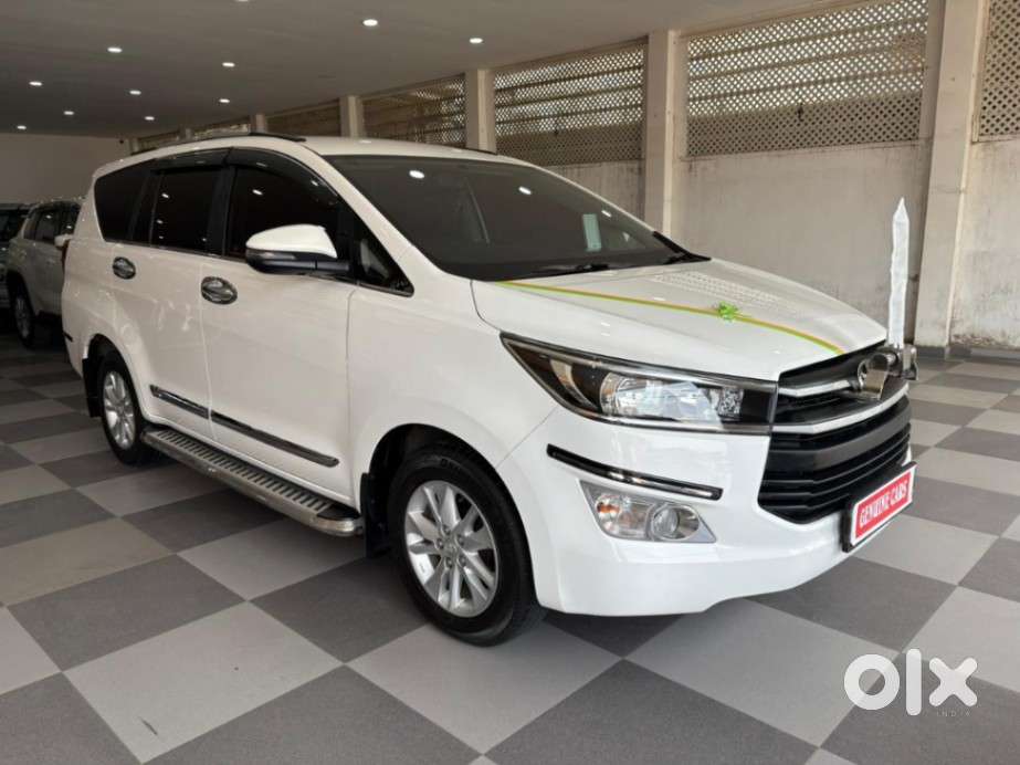 Toyota Innova Crysta 2.4 G Mt 8s, 2020, Diesel