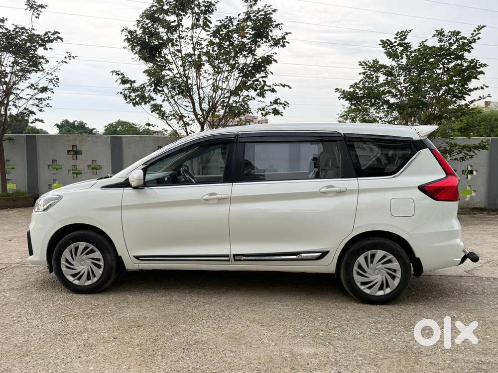 Maruti Suzuki Ertiga Vxi (o) Cng, 2024, Petrol