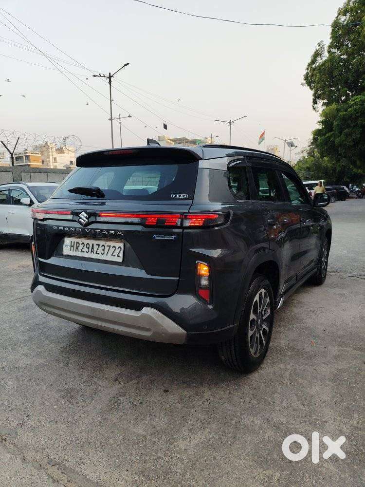 Maruti Suzuki Grand Vitara 1.5 Alpha Smart Hybrid At, 2022, Petrol