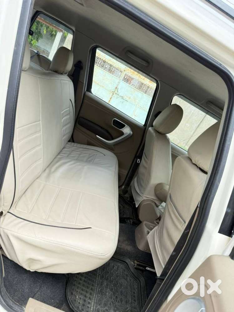 Mahindra Tuv 300 T8, 2018, Diesel