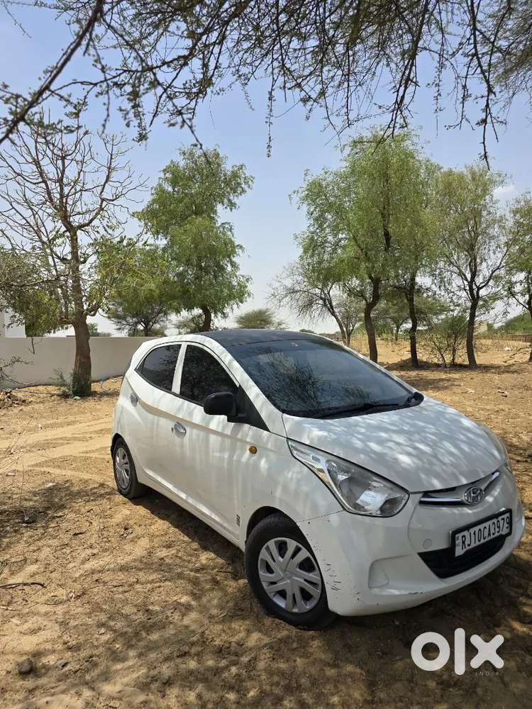 Hyundai Eon Petrol + Lpg  85,000 Km