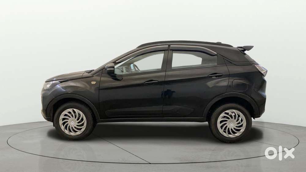 Tata Nexon 1.2 Revotron Xz, 2023, Petrol