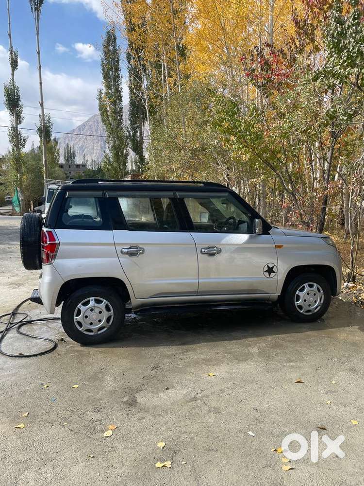 Mahindra Tuv 300 2016 Diesel Well Maintained