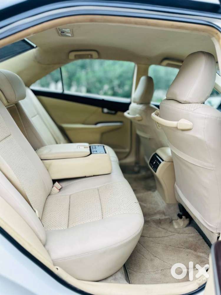 Toyota Camry Hybrid, 2017, Petrol