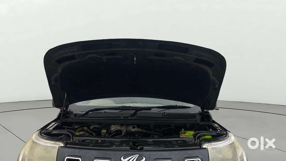 Mahindra Tuv 300 Mhawk100 T8, 2017, Diesel