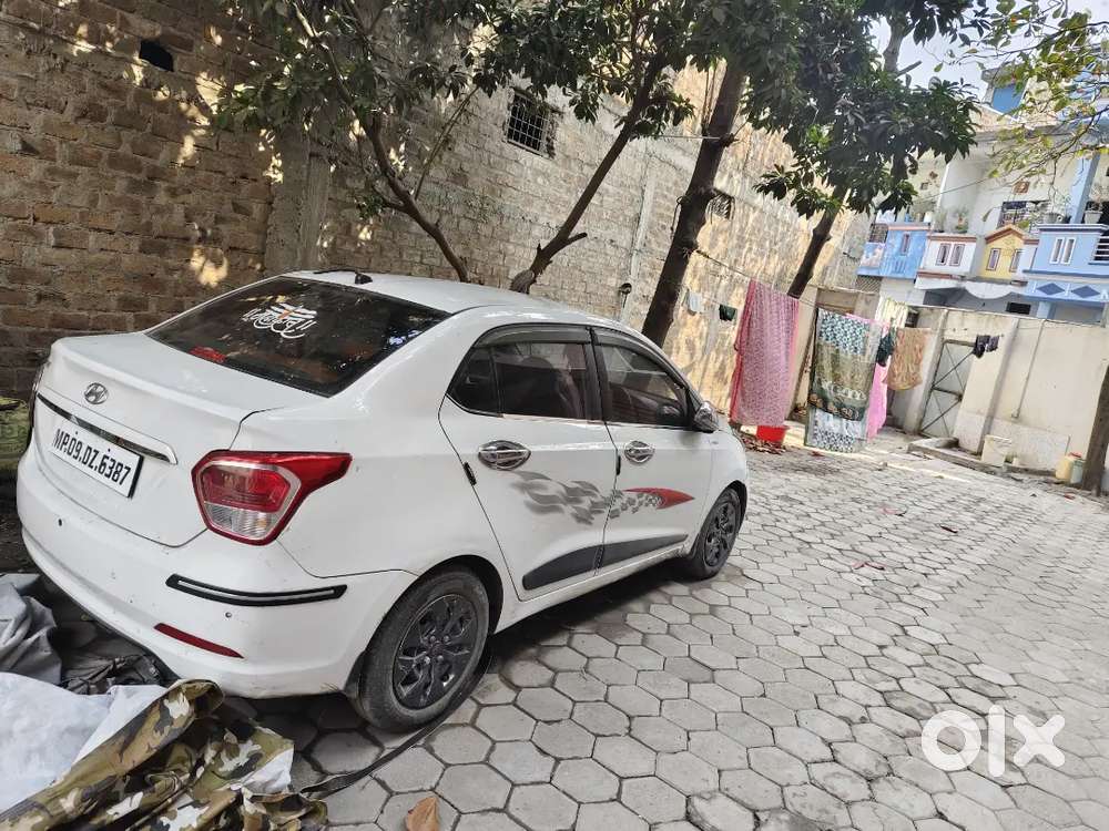 Hyundai Xcent 2016 Diesel 100000 Km Driven