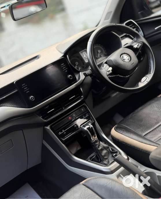 Skoda Kushaq 1.0 Ambition Classic Tsi At, 2023, Petrol