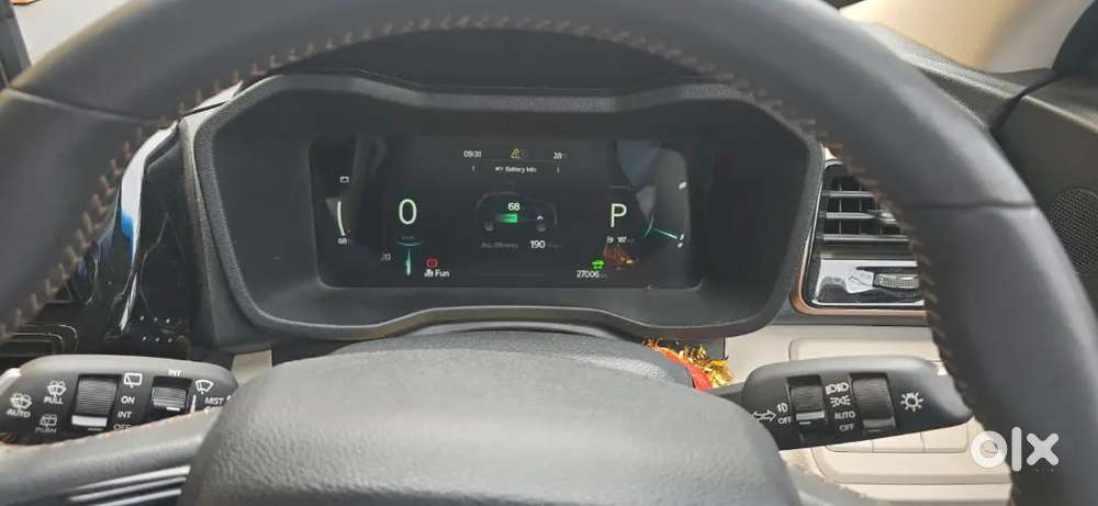 Mahindra Xuv400 Electric 2025 Automatic