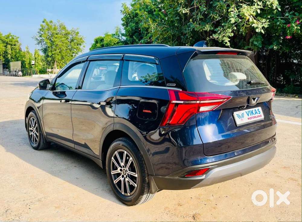Mahindra Xuv700 2.2 Ax 7 Diesel At Luxury Pack Str, 2025, Diesel