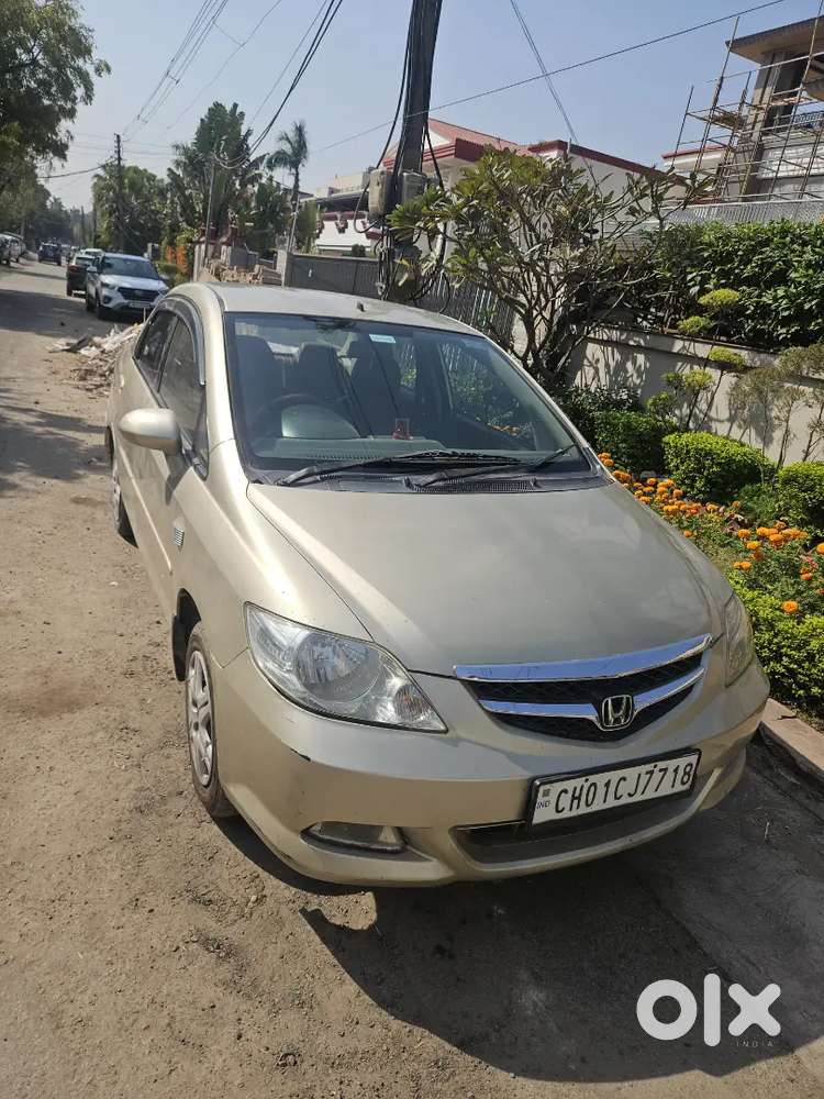 Honda City Zx 2008 Cng & Hybrids 147000 Km Driven