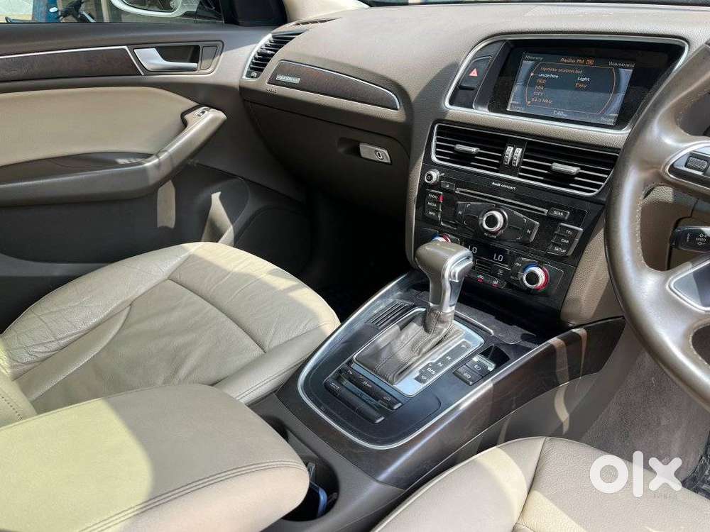 Audi Q5 30 Tdi Premium With Sunroof, 2016, Diesel