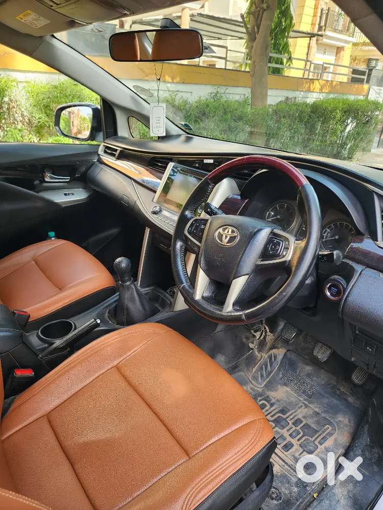 Toyota Innova Crysta 2017 Diesel 8str Good Condition