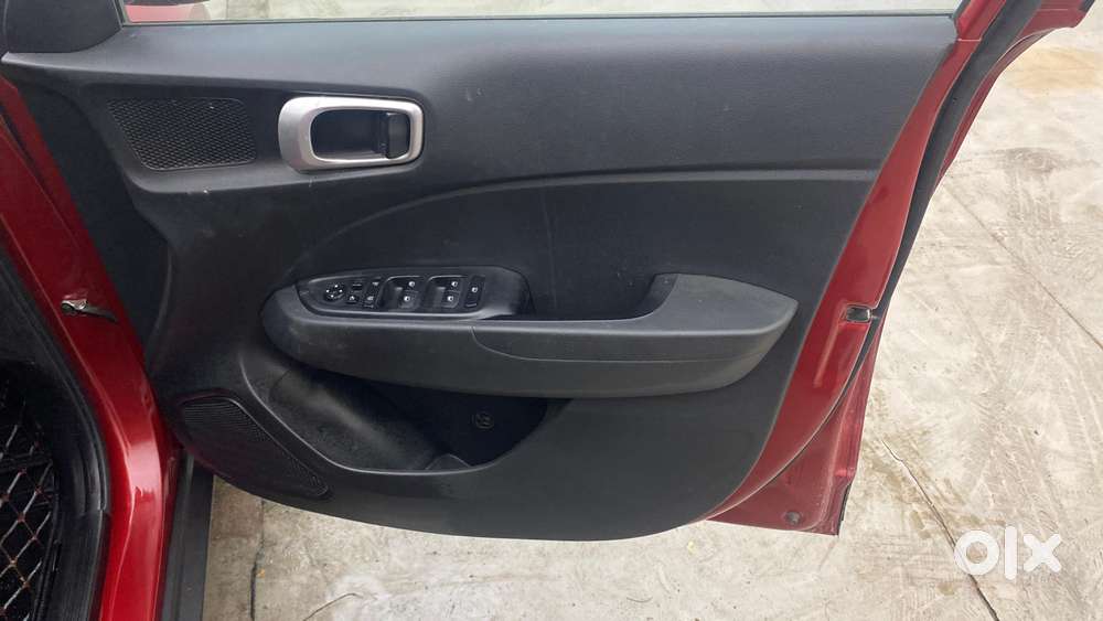 Hyundai Venue Sx Plus Turbo Dct, 2021, Petrol