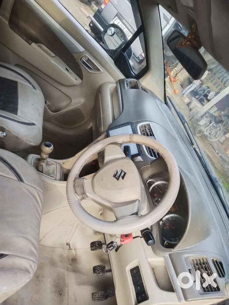 Maruti Suzuki Ertiga 2013 Vdi