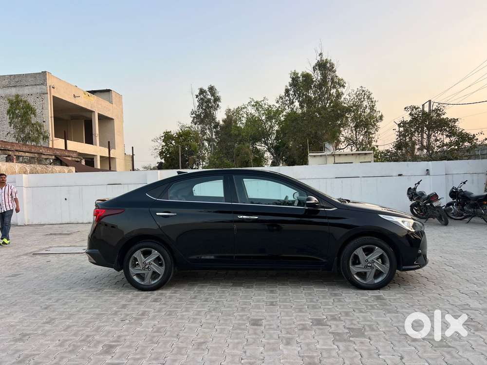Hyundai Verna Sx 1.5 Petrol Ivt, 2021, Petrol