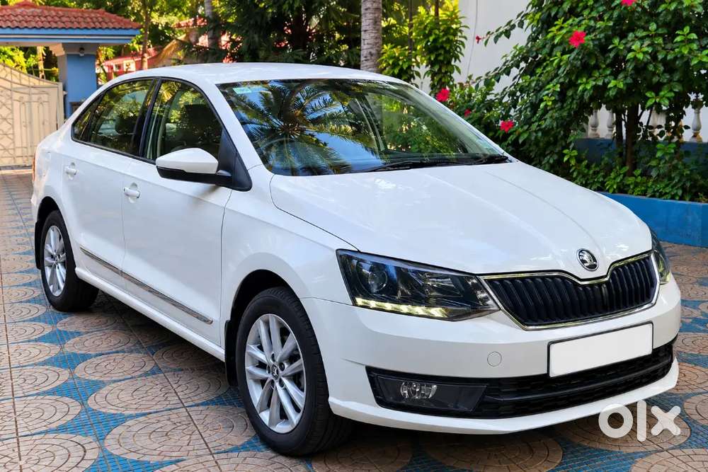 2017 Skoda Rapid Style Plus 1.6 Petrol  56,000 Km