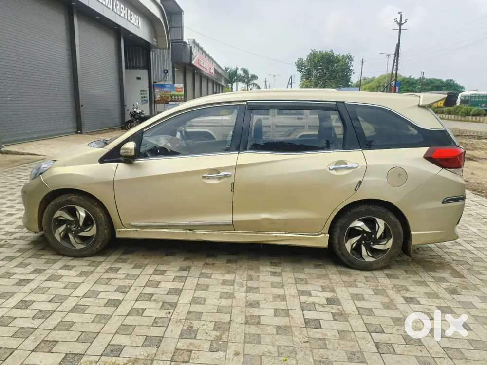 Honda Mobilio 2015 Model