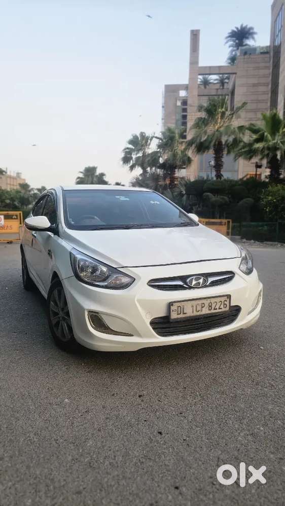 Hyundai Fluidic Verna 1.6 Sx 2013 Pet Cng On Ppr Mint Condition
