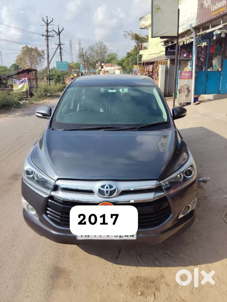 Toyota Innova Crysta 2017 Diesel 178000 Km Driven