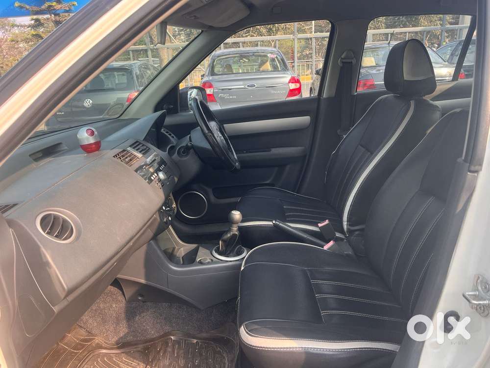 Maruti Suzuki Swift Dzire 1.2 Vxi Bsiv, 2011, Petrol