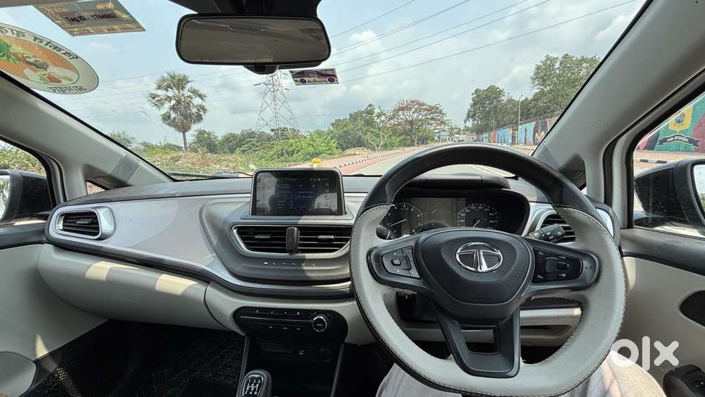 Tata Altroz 1.5 Xz Plus Diesel, 2023, Diesel