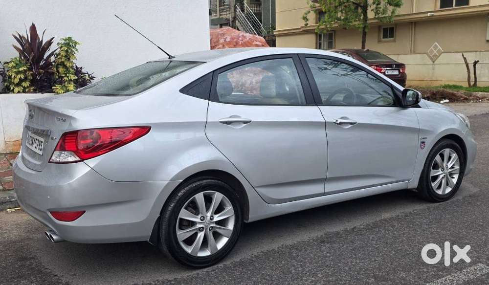 Hyundai Verna 1.6 Sx Crdi (o), 2011, Diesel