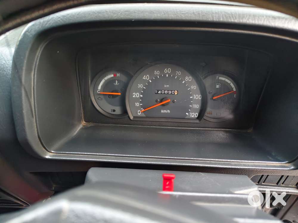 Maruti Suzuki Omni 8 Seater, 2012, Petrol