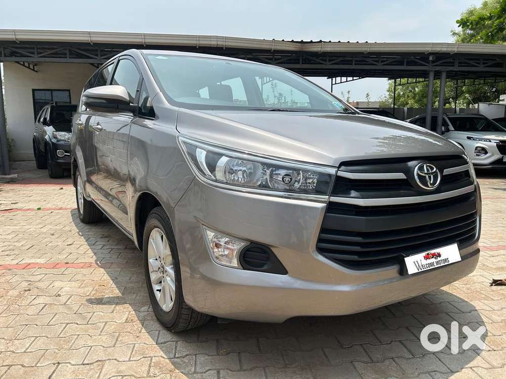 Toyota Innova Crysta 2.8 Gx At 8s, 2018, Diesel