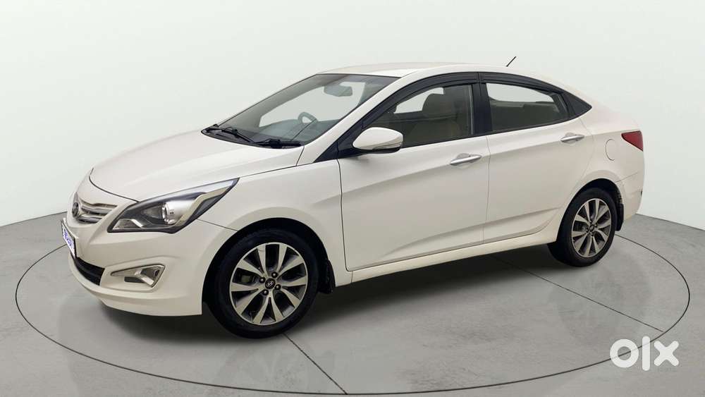 Hyundai Verna [ ] Fluidic 4s 1.6 Vtvt Sx, 2015, Petrol