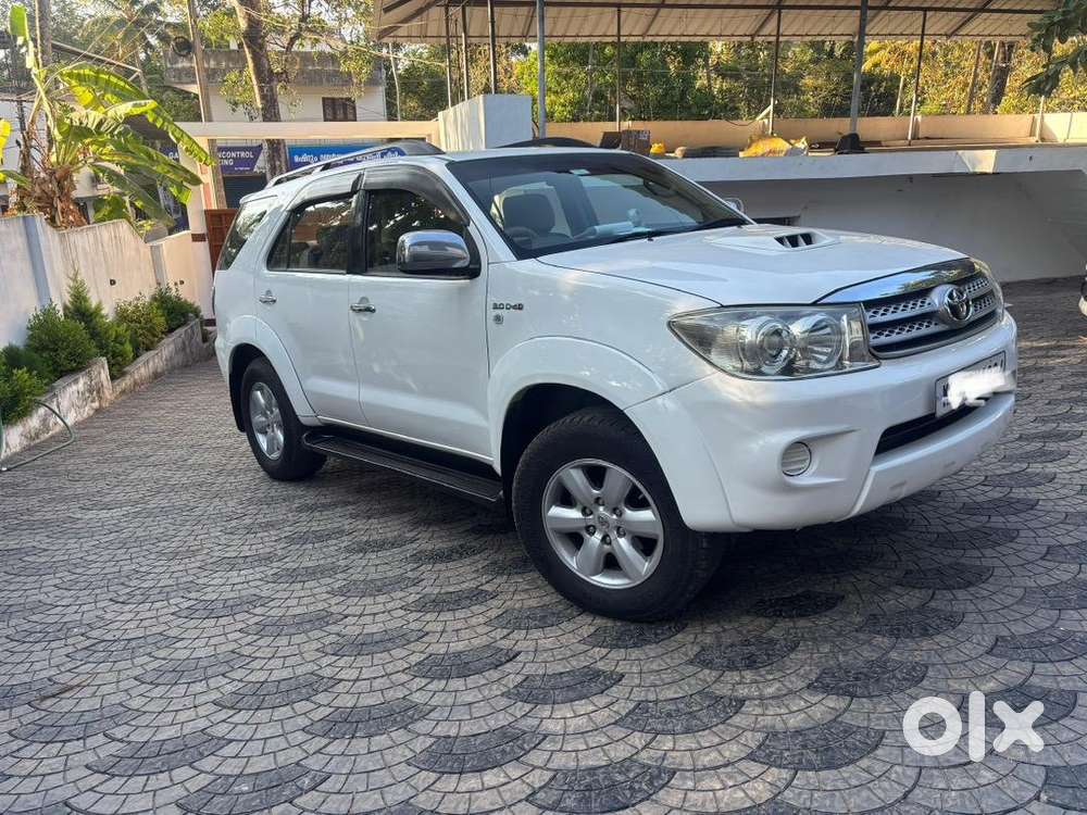2010 Fortuner 4*4original Kerala Vehicle With New Papers Upto 2030
