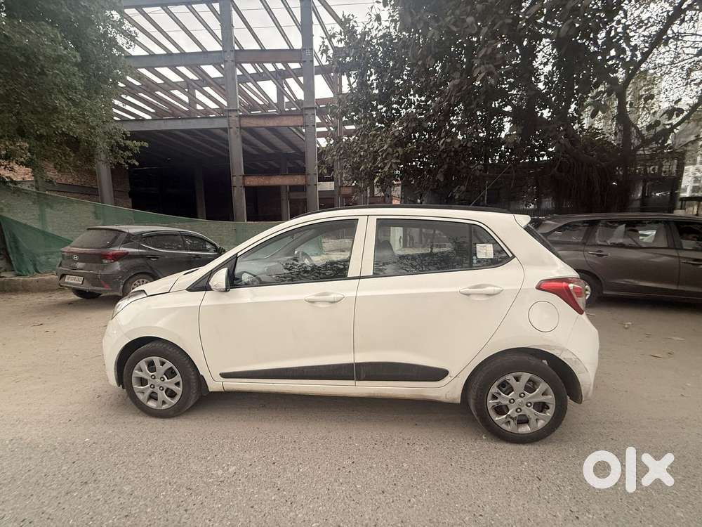 Hyundai Grand I10 2013-2016 Sportz, 2016, Petrol