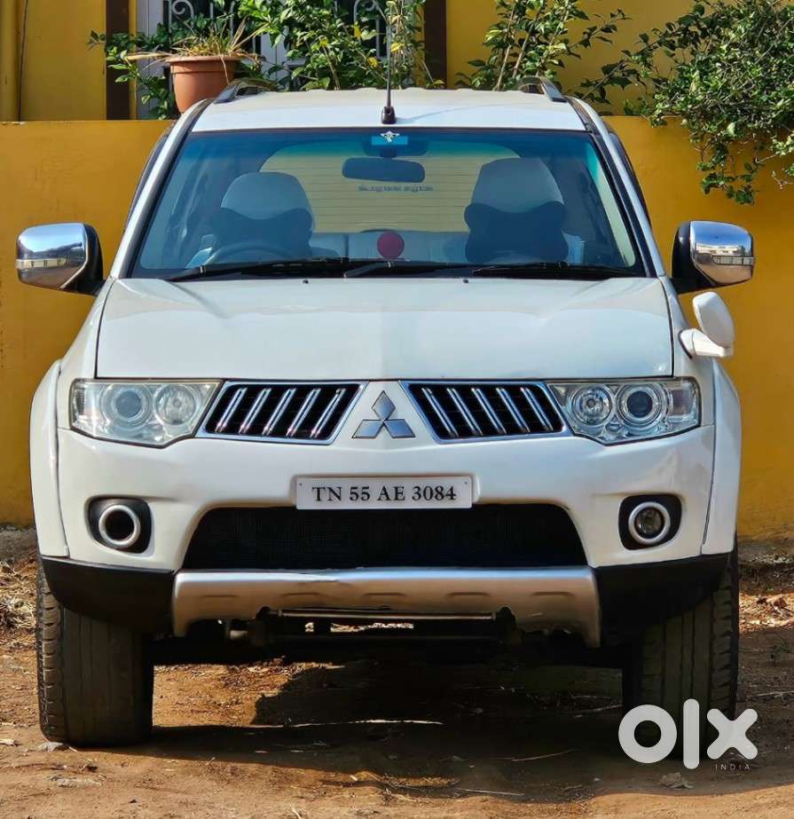 Mitsubishi Pajero Sport 2.5 Manual, 2012, Diesel