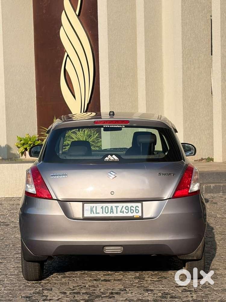 Maruti Suzuki Swift Lxi Optional-o, 2015, Petrol