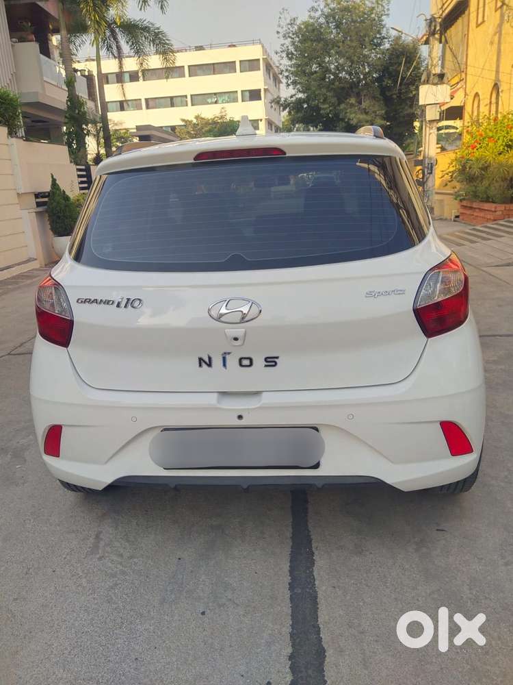 Hyundai Grand I10 Nios Sportz Diesel At, 2021, Diesel