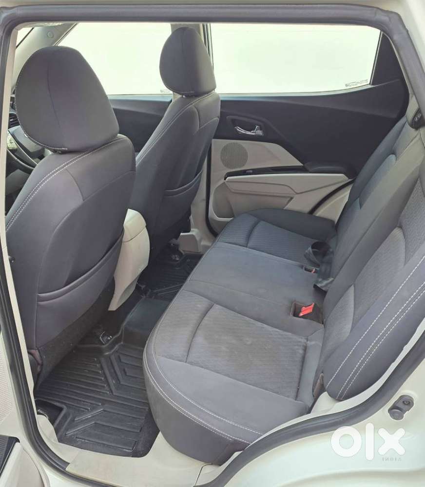 Mahindra Xuv300 W8 Diesel, 2022, Diesel