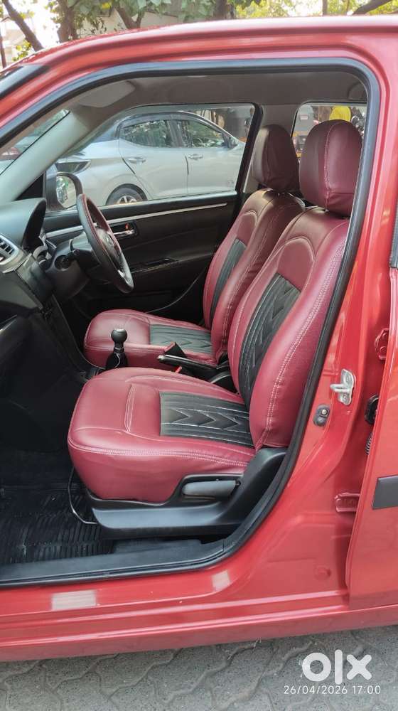 Maruti Suzuki Swift Vxi Abs Bsiv, 2013, Petrol