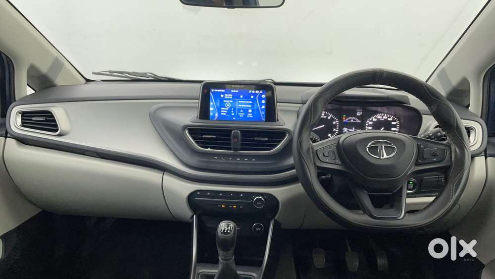 Tata Altroz 1.2 Xz I-turbo, 2022, Petrol