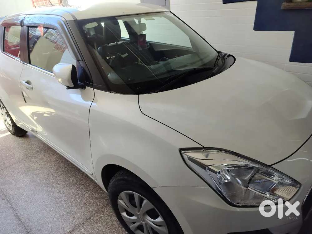 Maruti Suzuki Swift Vxi