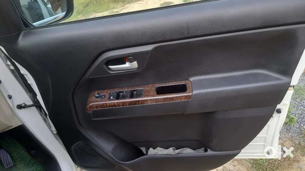 Maruti Suzuki Wagon R Zxi 1.2  Dec 2019 Model
