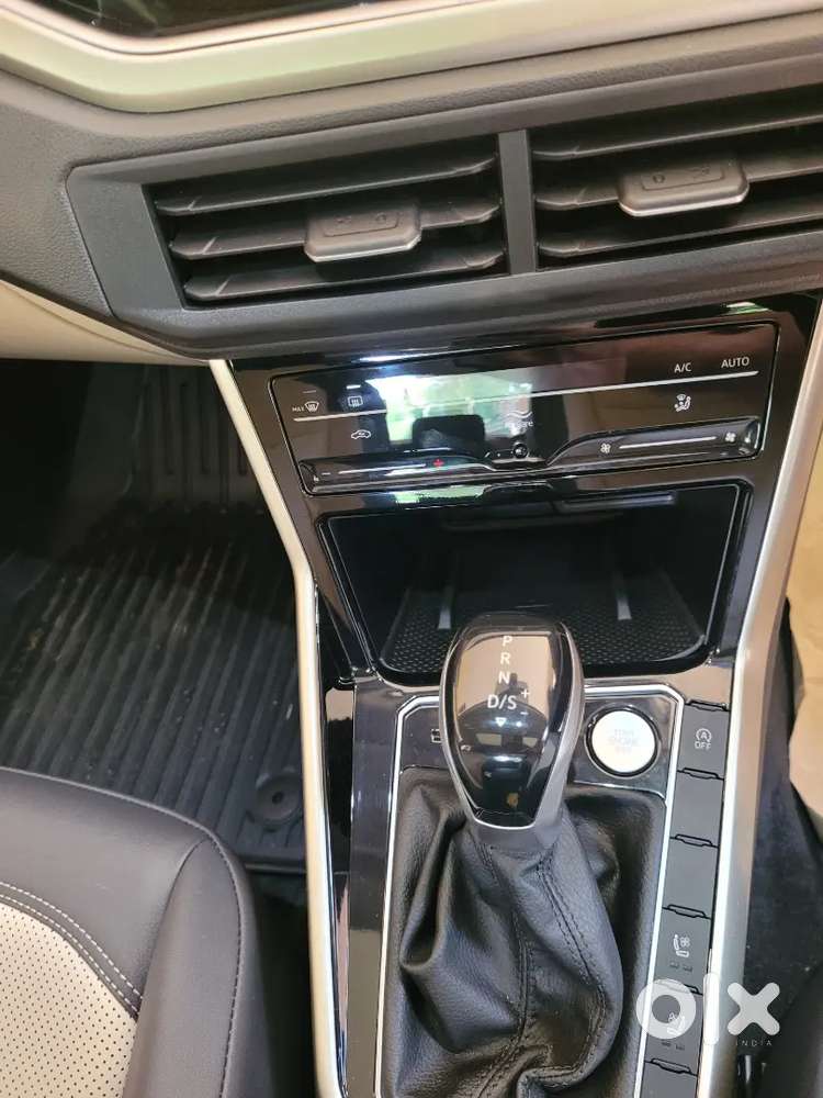 Volkswagen Virtus 2024 Reg, Automatic, Topline