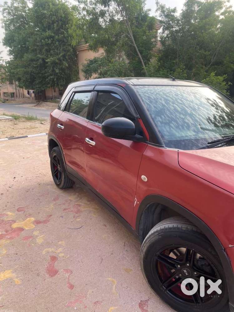 Loan Available Maruti Suzuki  Brezza 2017 Diesel 100000 Km Driven