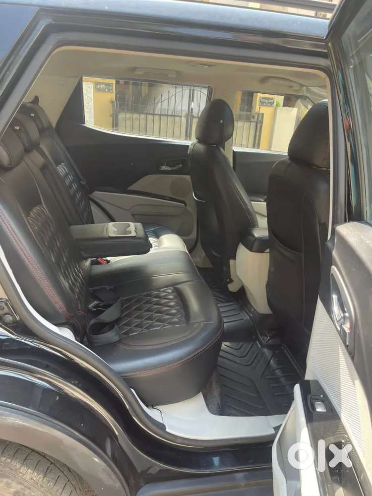 Mahindra Xuv300 Turbosport 2024 Petrol 52426 Km Driven