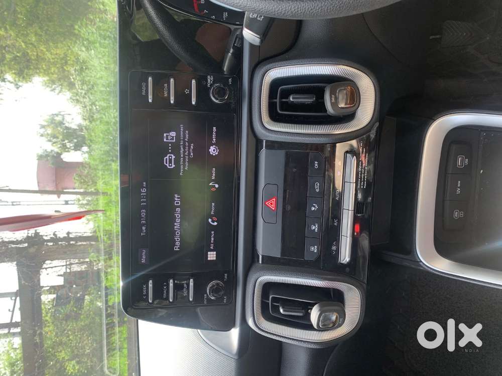 Kia Sonet Htk(o)  , Model-- Single Owner, Low Km Driven,fully Serviced