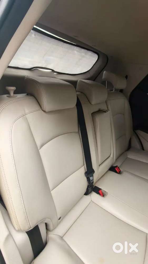 Mahindra Xuv300 2019 Petrol A+ Condition