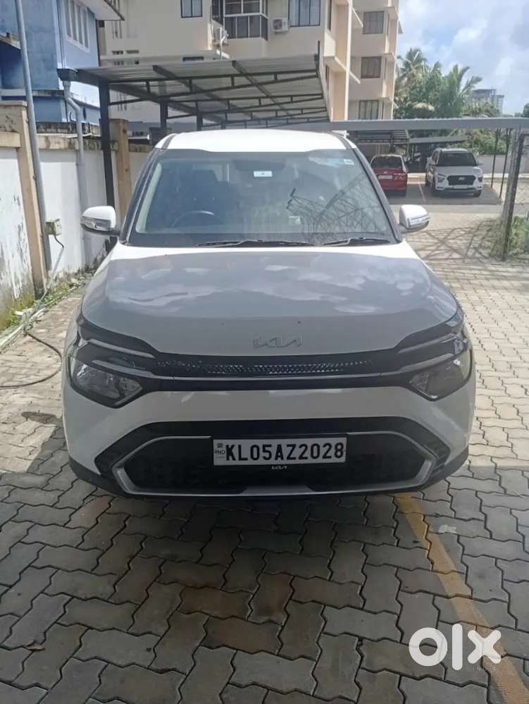Kia Carens G 1.5 2022
