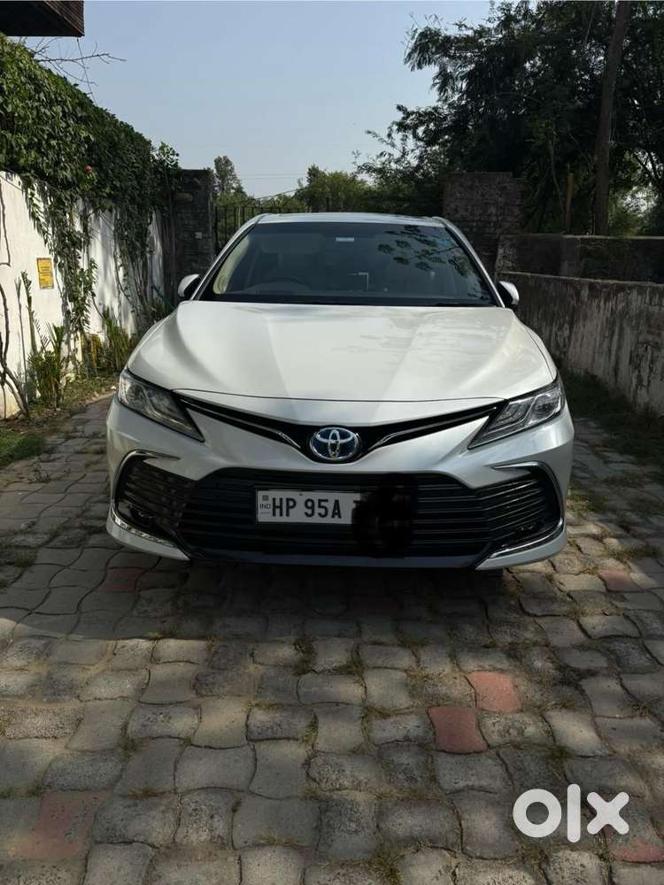 Toyota Camry 2.5 Hybrid, 2024, Petrol