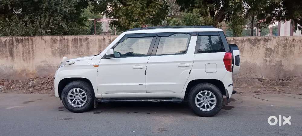 Mahindra Tuv 300 2018 Diesel Good Condition