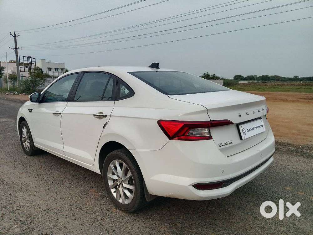 Skoda Slavia 1.0 Ambition Tsi, 2023, Petrol